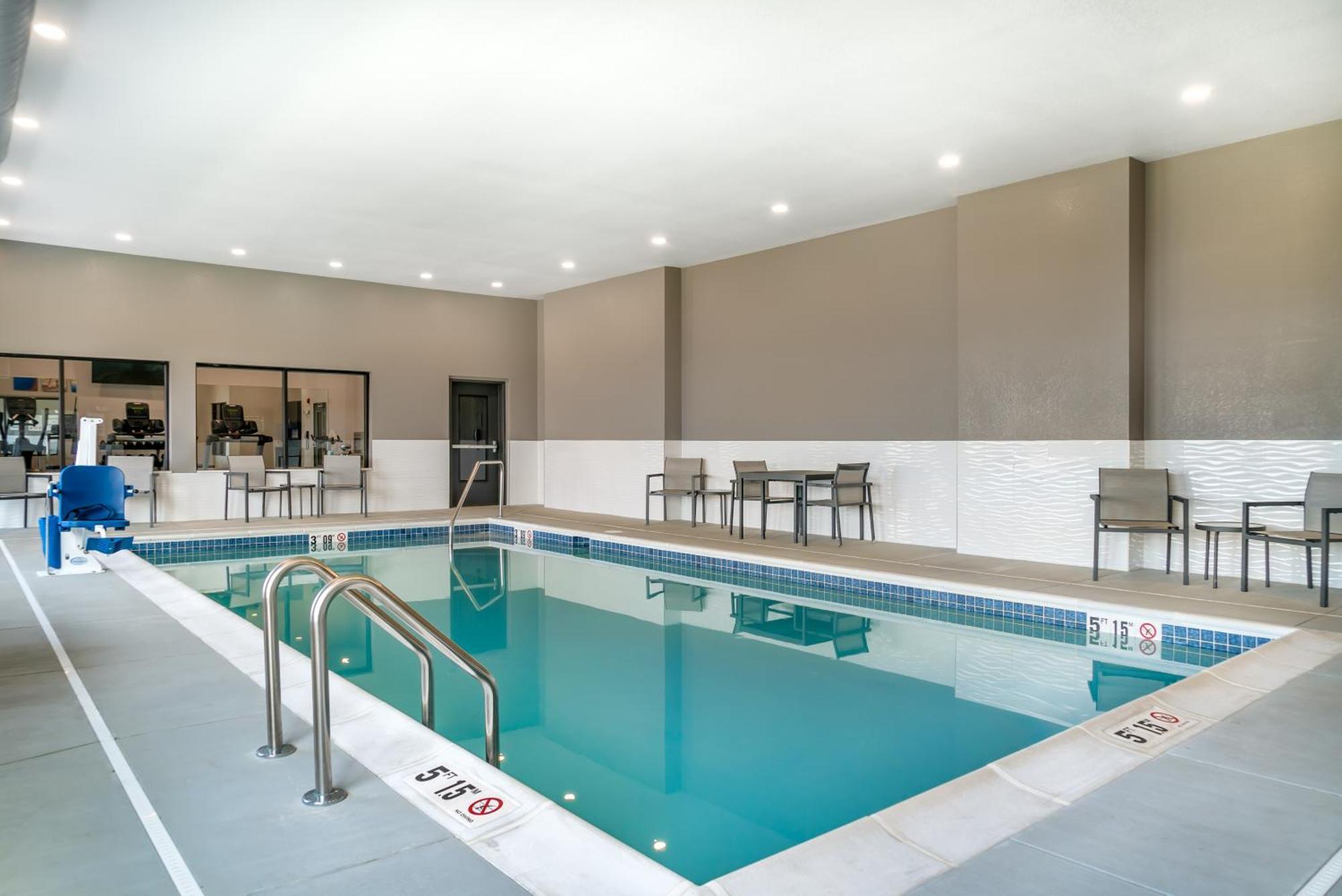 Comfort Inn & Suites Adrian מראה חיצוני תמונה